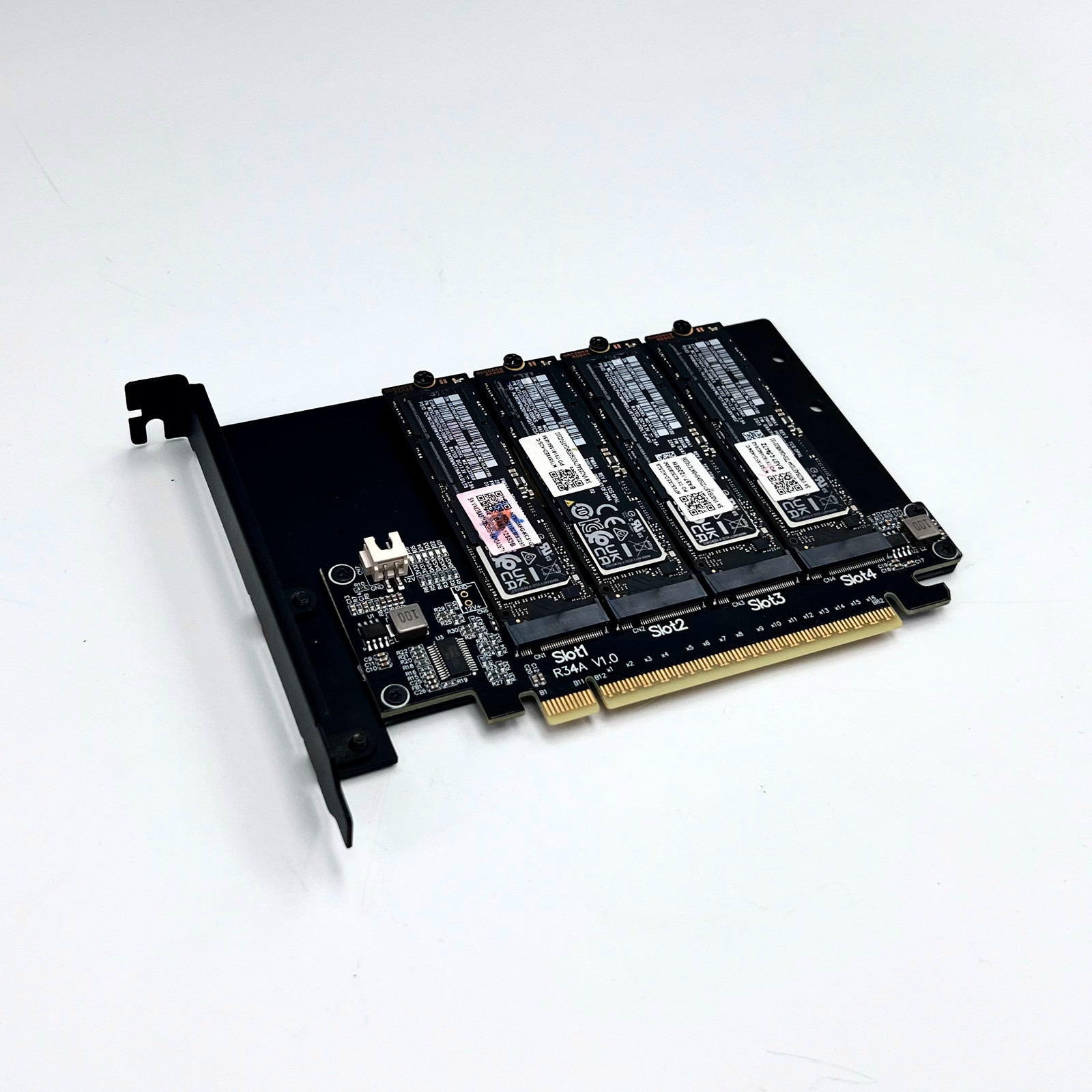 Adaptateur PCIe 5.0 x16 vers Q - Quad M.2 Nvme Pcie Bifurcation Card avis et prix